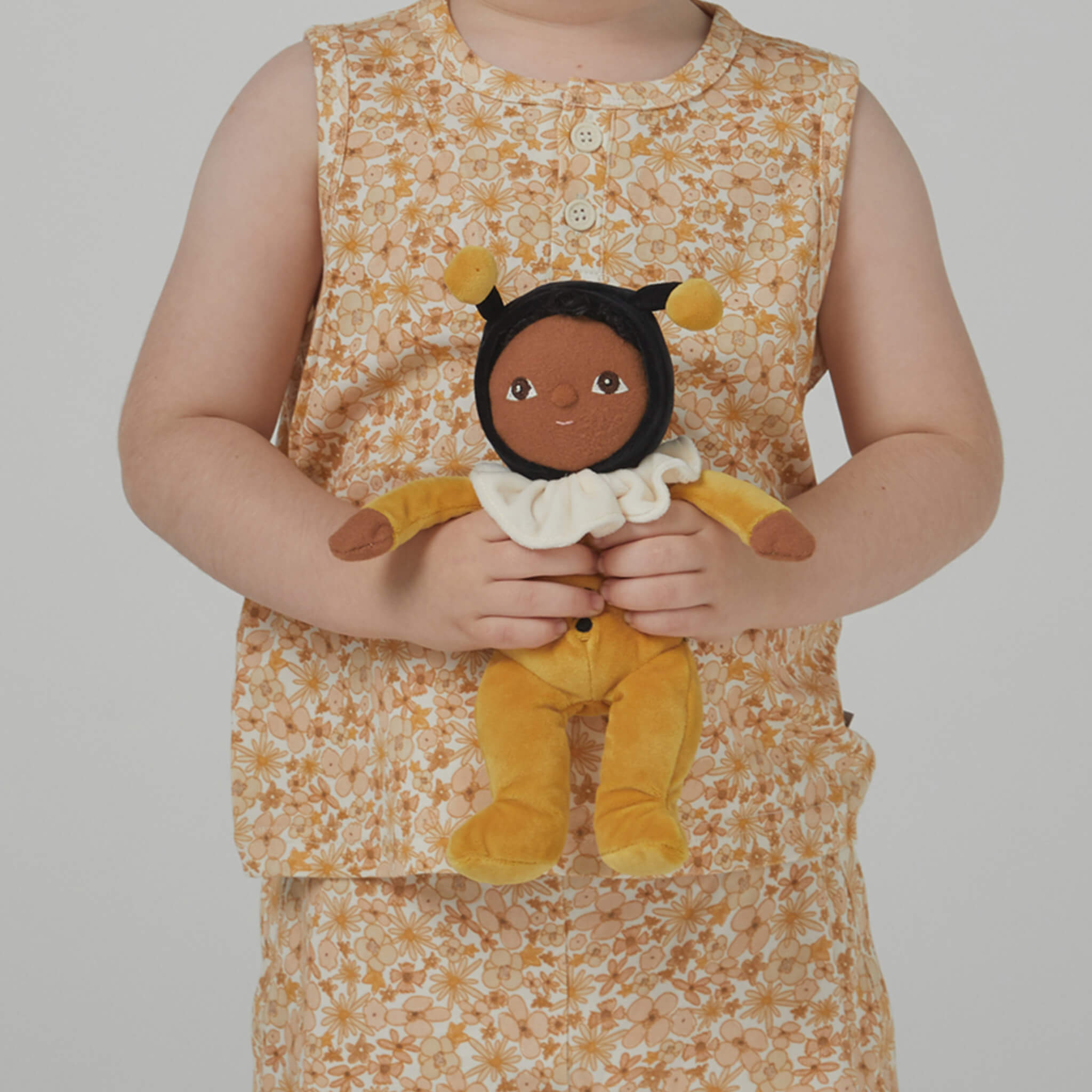Dinky Dinkum Dolls - Billie Bumblebee - Yellow