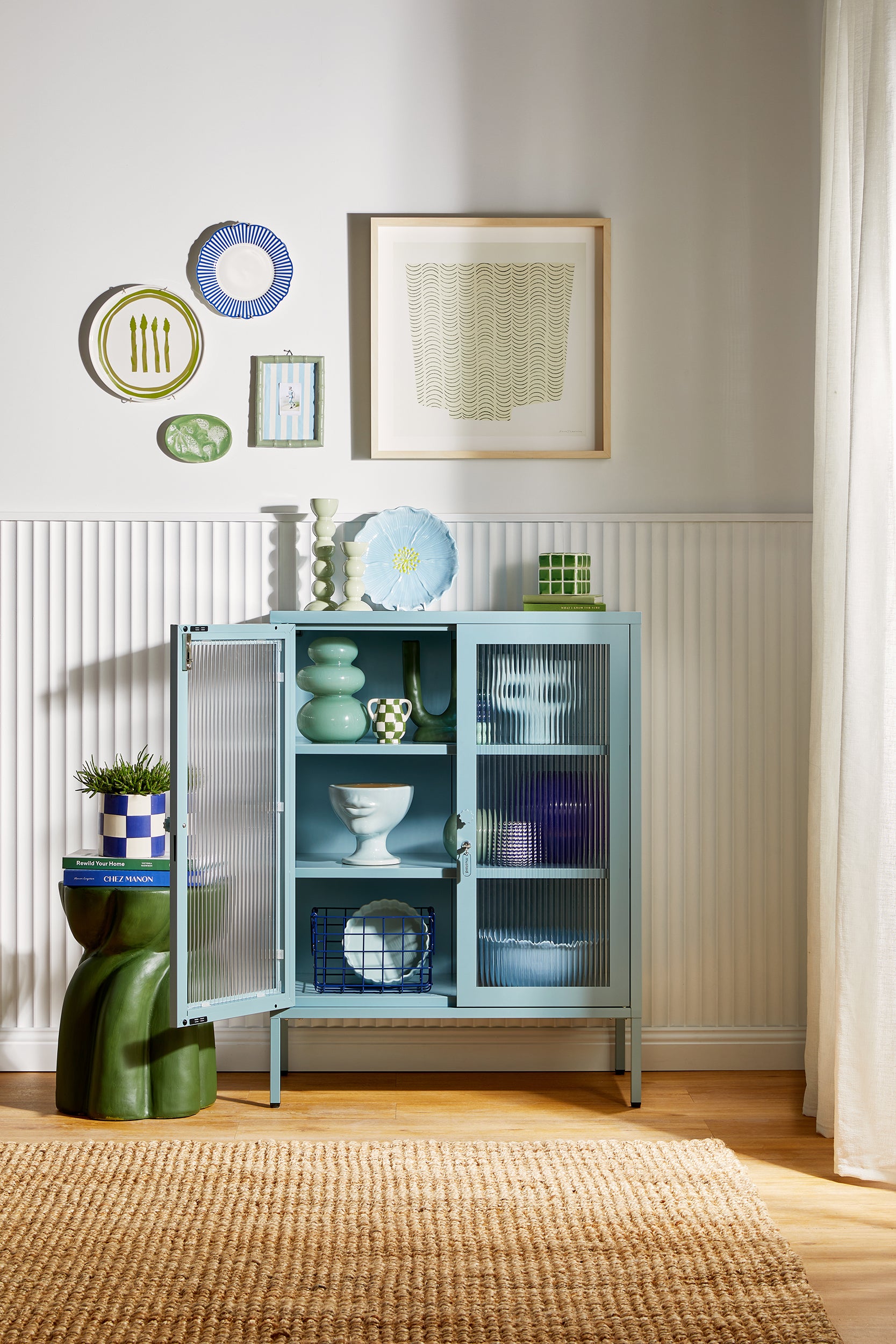 Mustard Made The Mixer in Ocean