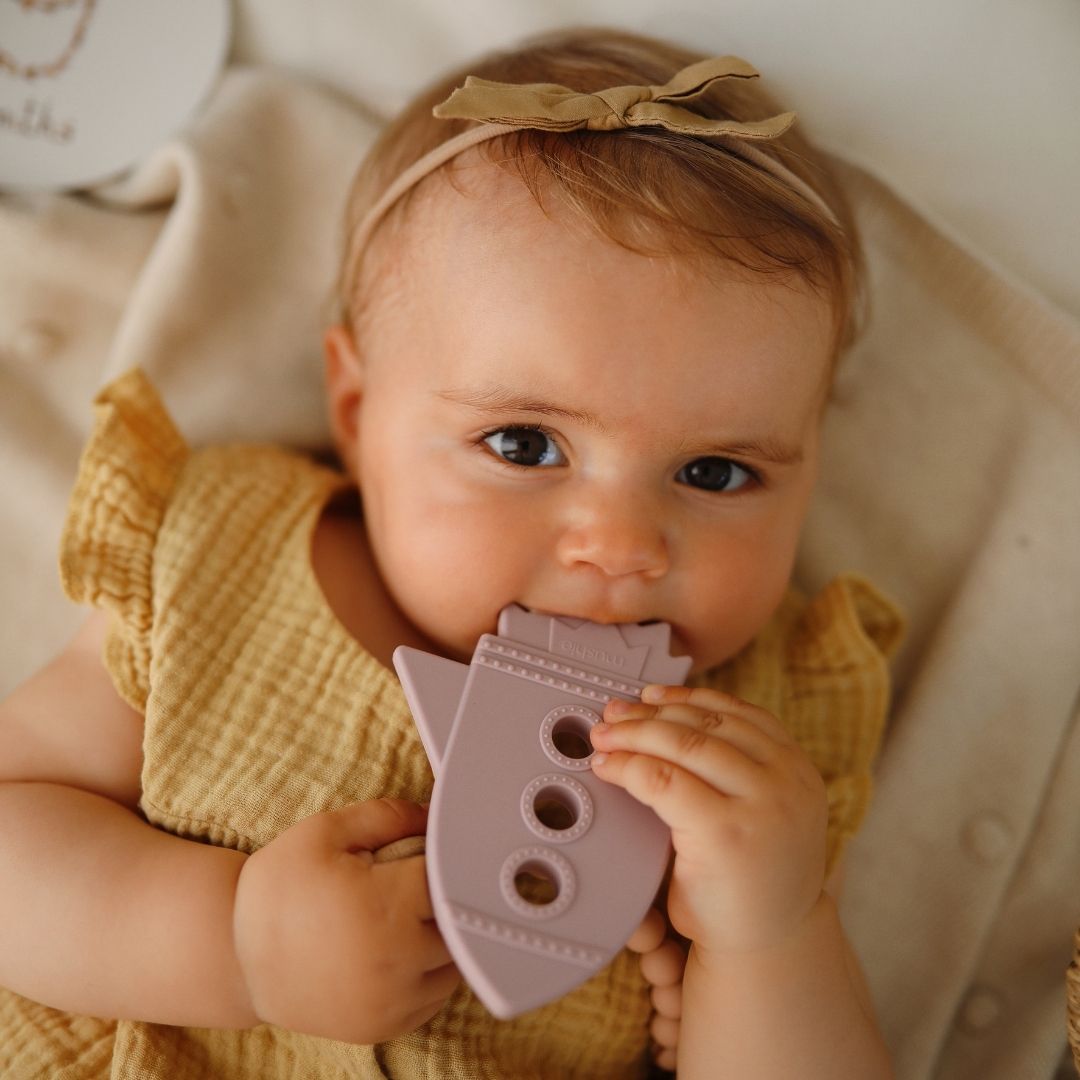 Mushie Teether Rocket (Soft Lilac) - Mushie