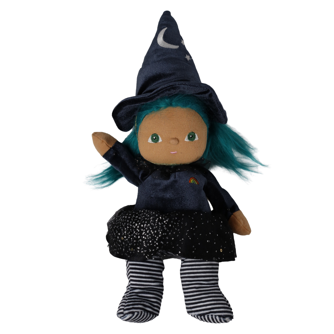 Dinky Dinkum Winnie Witch