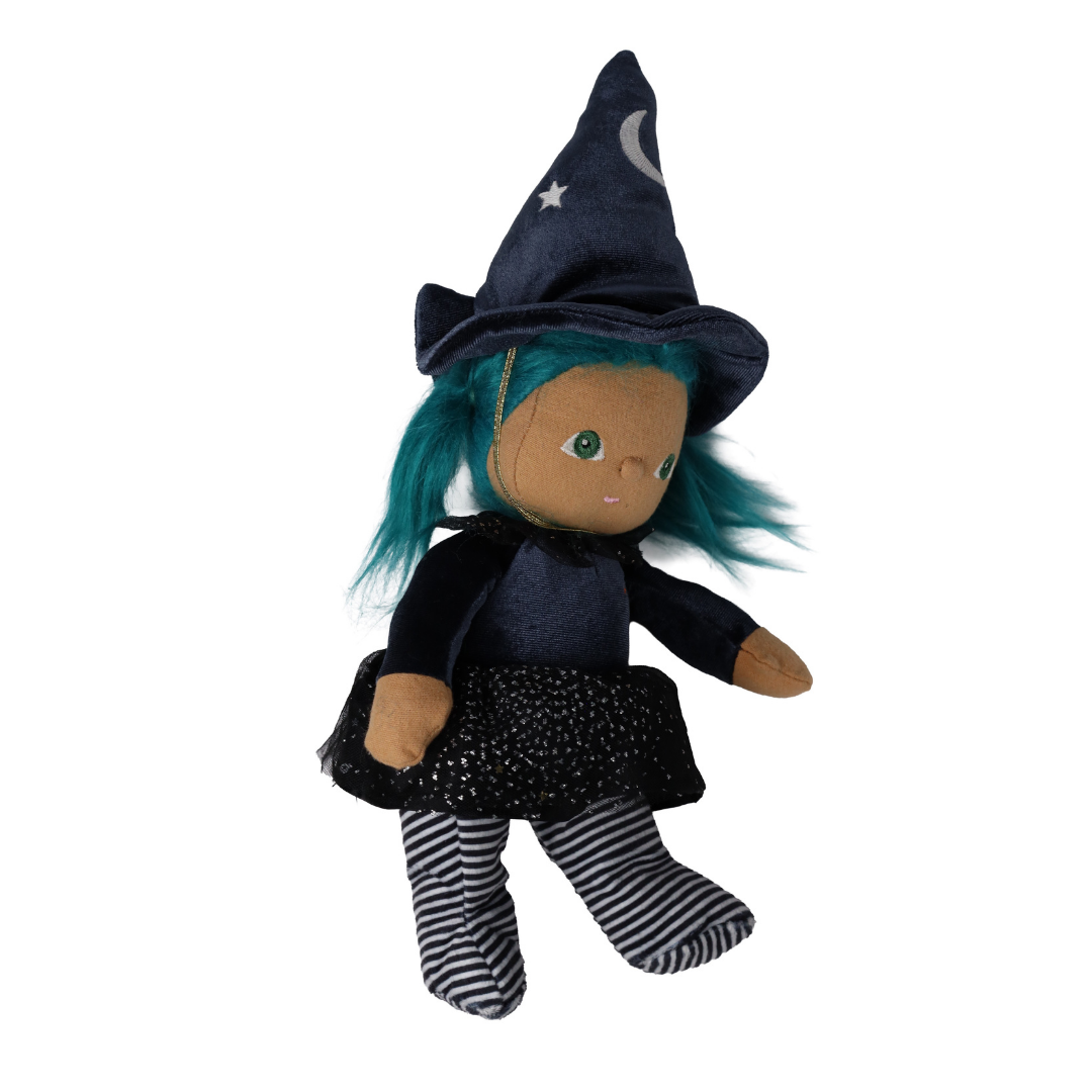 Dinky Dinkum Winnie Witch
