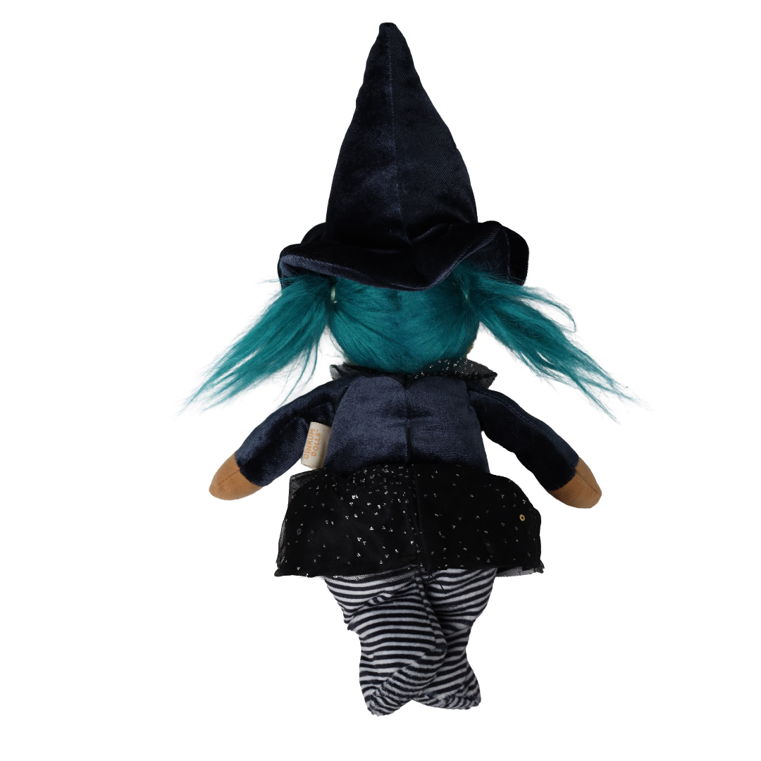 Dinky Dinkum Winnie Witch