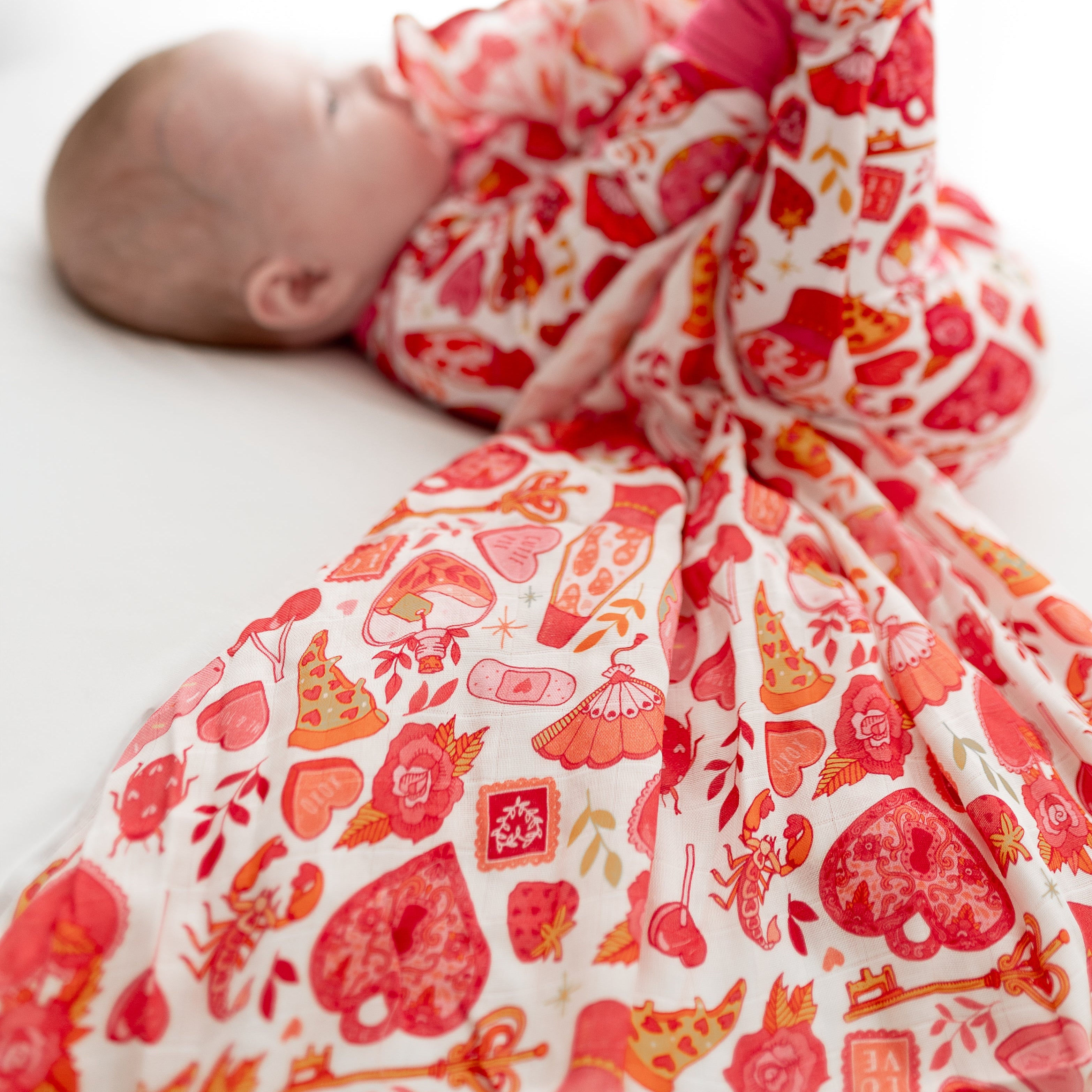 Bamboo Muslin Swaddle - XOXO