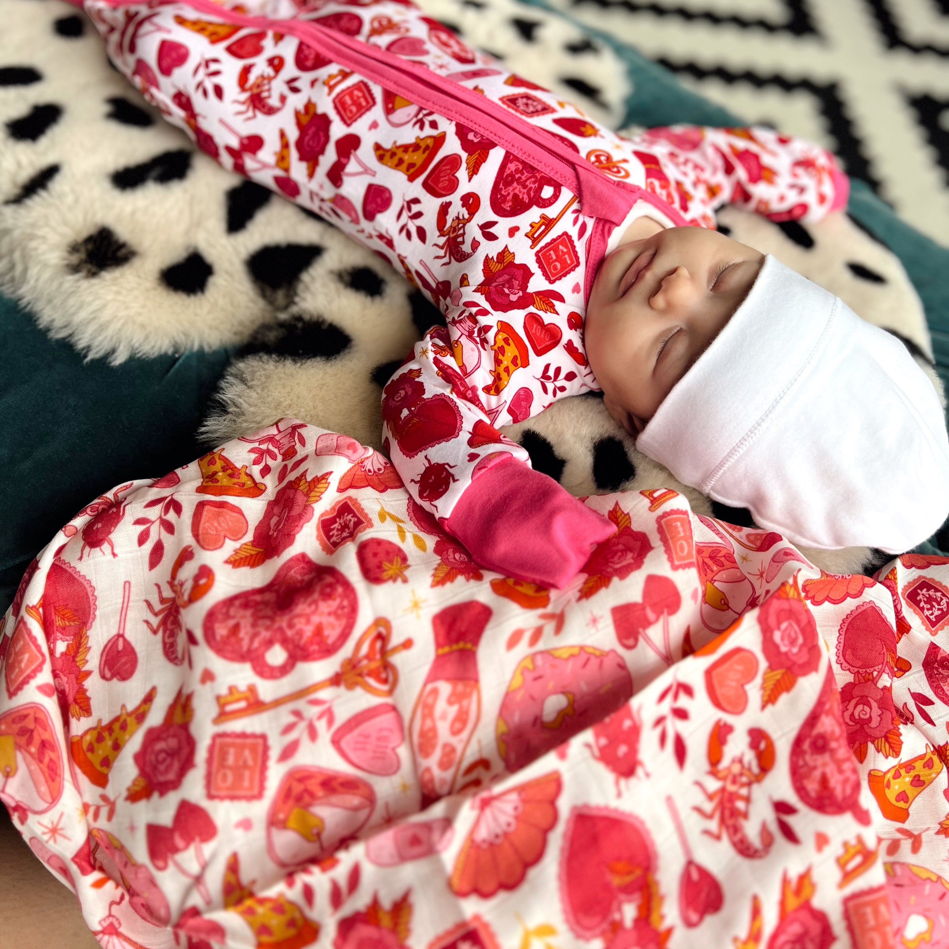 Bamboo Muslin Swaddle - XOXO